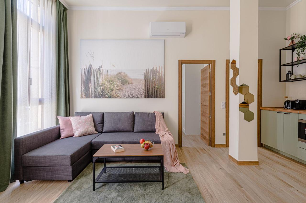 Simone Apartments Μαδρίτη Εξωτερικό φωτογραφία